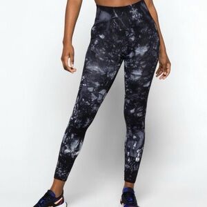 FP Movement by FREE People, Good Karma Performance Capri Legging size xs / s‎